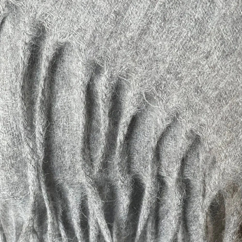 ARTZNL 100% Baby Alpaca Throw Blanket Heather Gray Large 71x51 Soft Lightweight